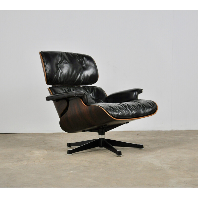 Vintage Lounge chair by Eames for Miller in rosewood and black leather 1970