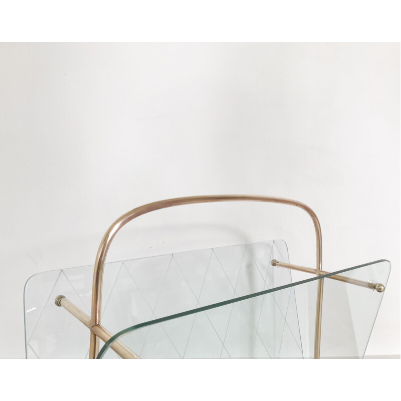 Italian vintage magazine rack in brass and glass 1950