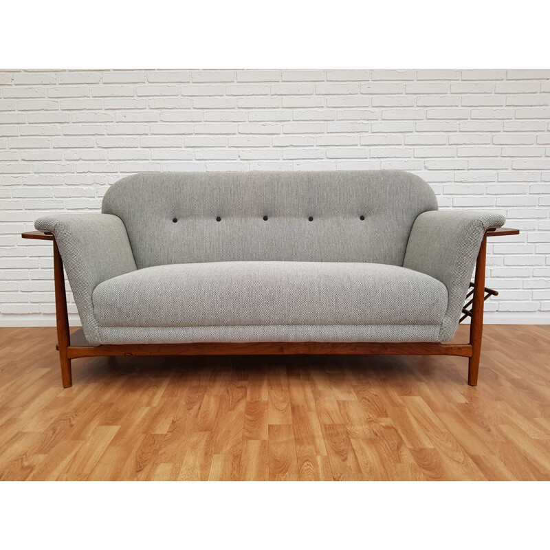 Vintage danish sofa in grey wool and oakwood 1960