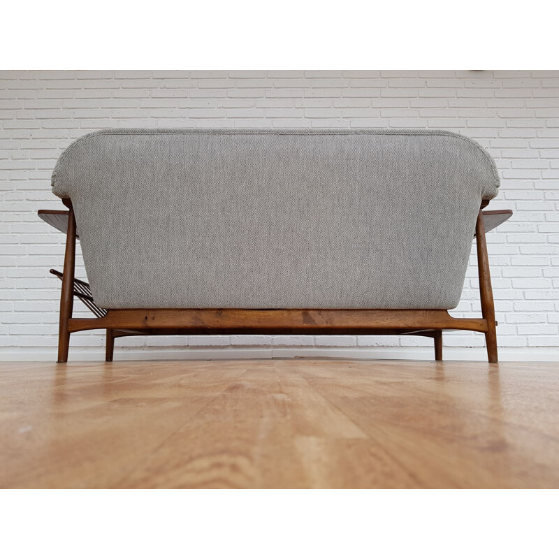 Vintage danish sofa in grey wool and oakwood 1960