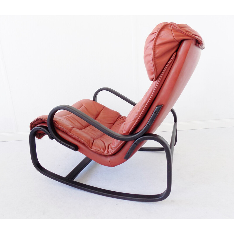 Chaise à bascule vintage avec ottoman pour Strässle