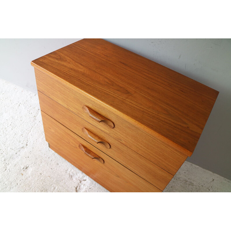 Vintage chest of drawers by Austin Suite,1970 