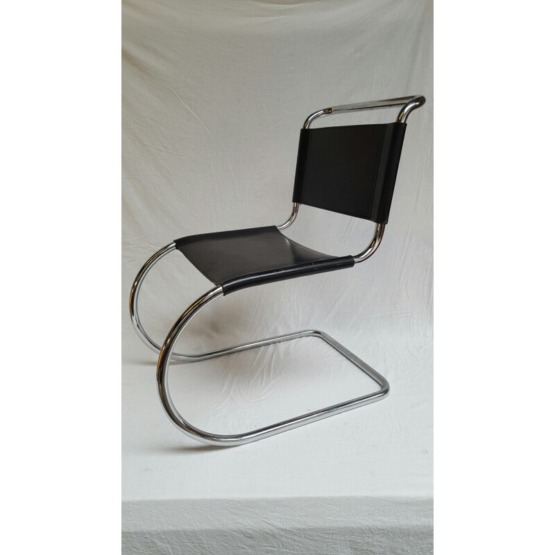 Chaise en chrome et cuir, Ludwig MIES VAN DER ROHE - 1950