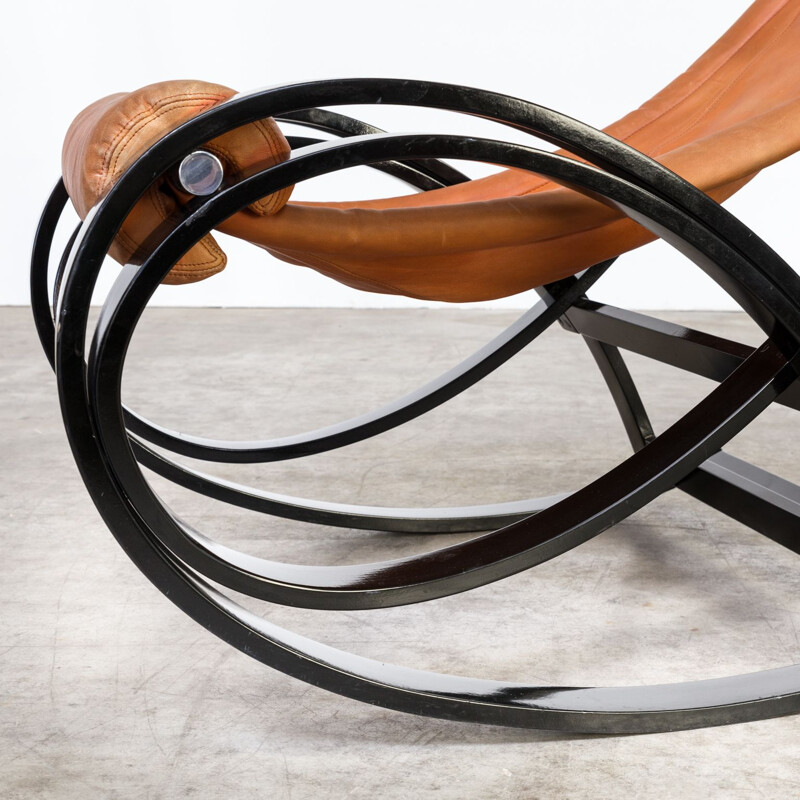 Vintage rocking chair Sgarsul by Gae Aulenti for Poltronova 1960s