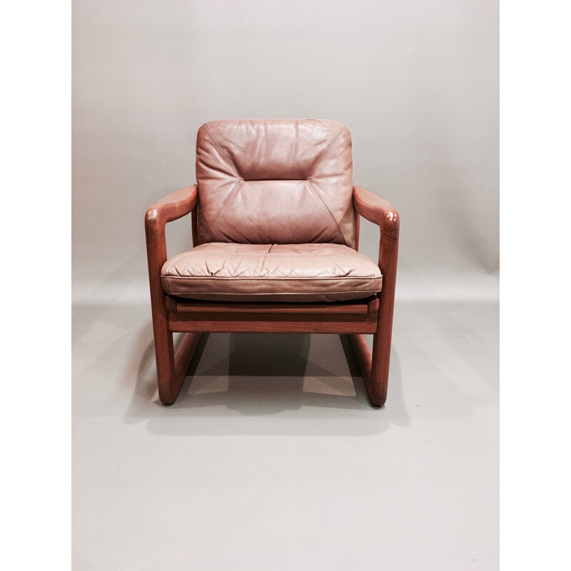 Scandinavian vintage armchair in teak and brown leather 1960