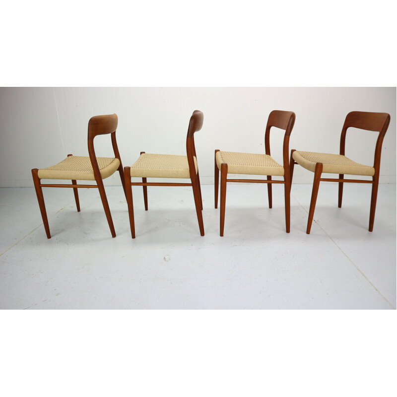 Set of 4 vintage Dining Chairs by Niels Otto Møller, Model 75, Denmark