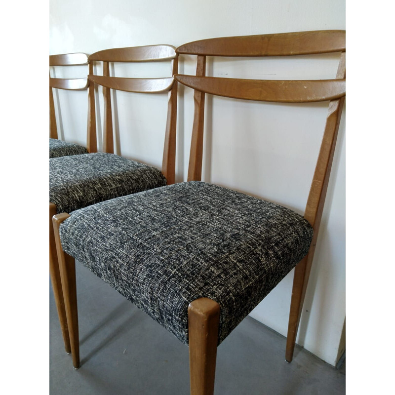 Suite de 4 chaises vintage scandinaves en tissu chiné noir et blanc 1960