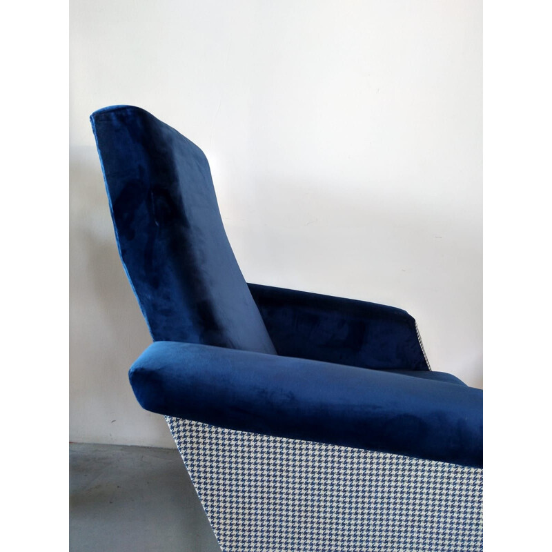 Vintage armchair in dark blue velvet and wood 1950