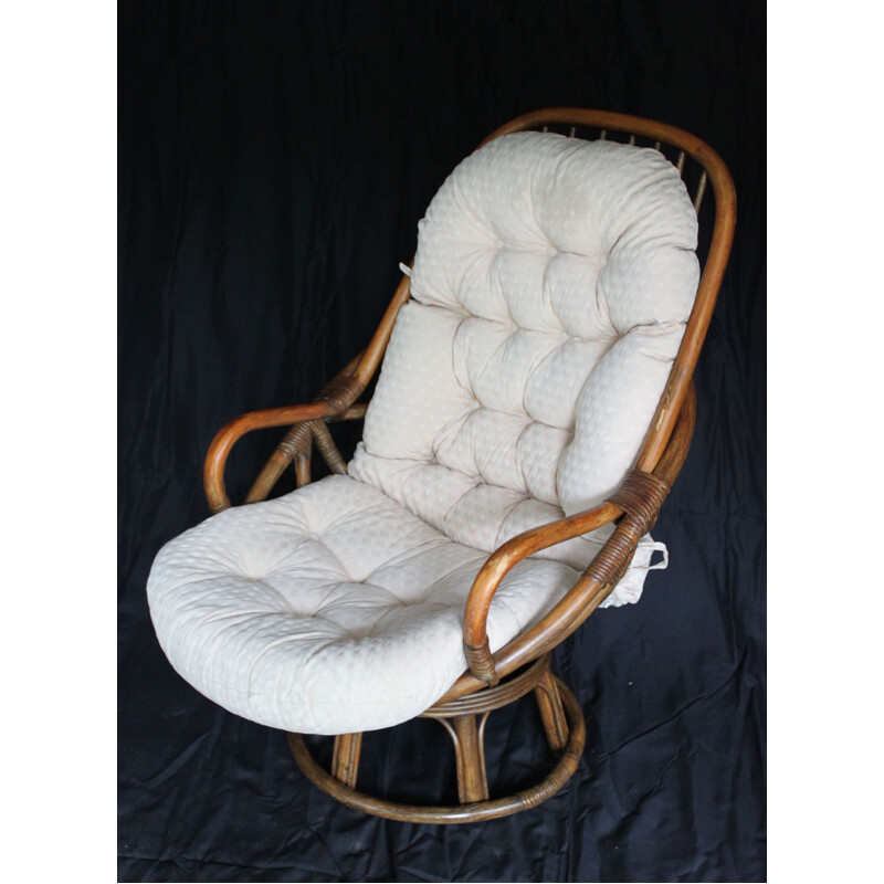 Vintage bamboo chair