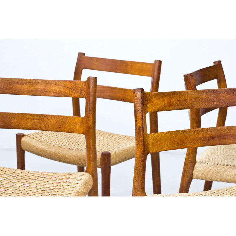 Set of 8 vintage Model 84 chairs for Møllers in teak and rope 1960