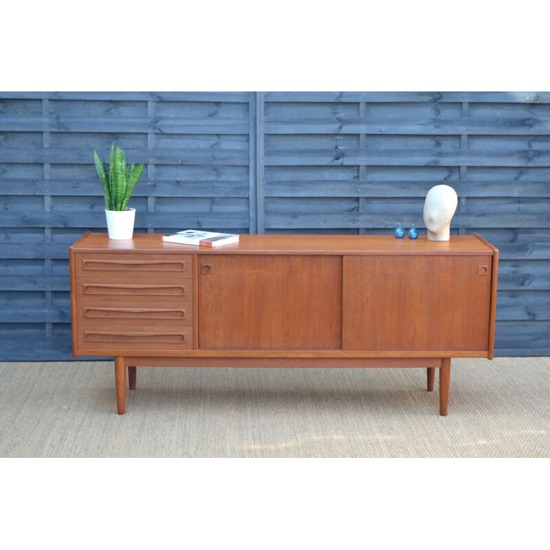 Vintage scandinavian sideboard by Andersen in teak 1960