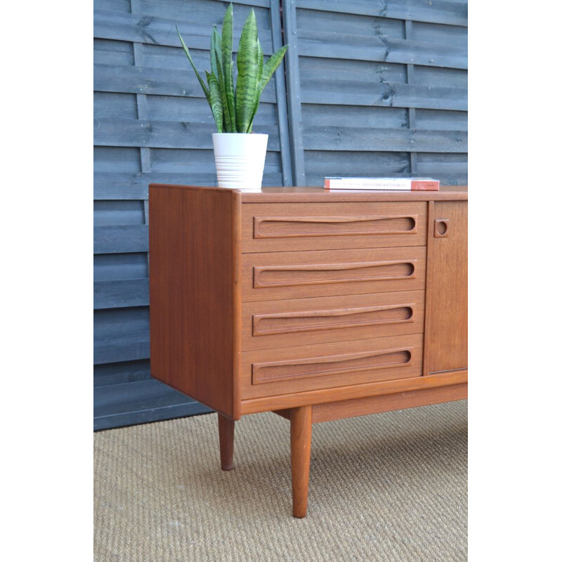 Vintage scandinavian sideboard by Andersen in teak 1960