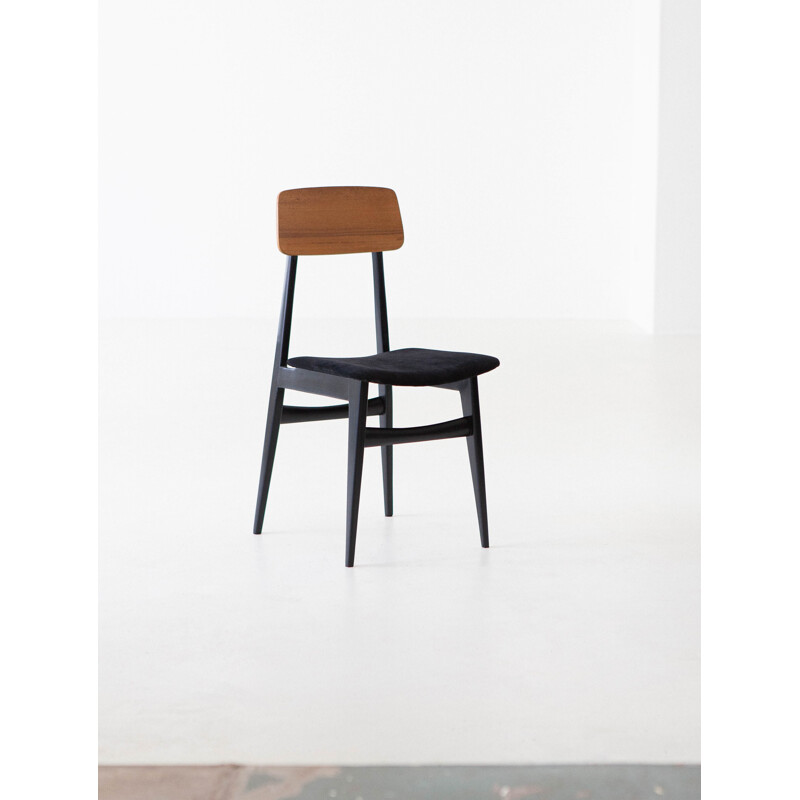 Suite de 8 chaises vintage italiennes en cuir noir et teck 1950