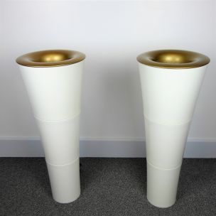 Pair of vintage Flambeau lamps for Kaoyi in white plastic 1980