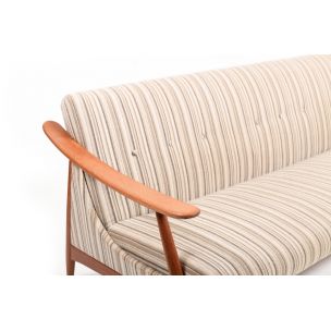 Vintage Scandinavian modern daybed sofa in teak