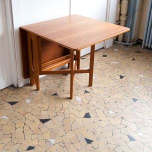 Vintage table in teak fold down Scandinavian 1960s