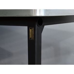 Table vintage Reform par Friso Kramer pour Ahrend de Cirkel