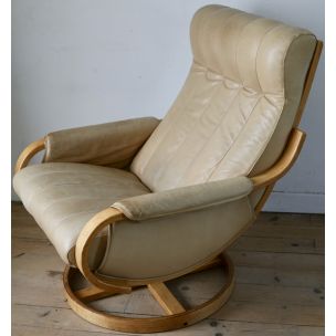 Vintage Ingmar Relling Orbit swivel chair for Westnofa