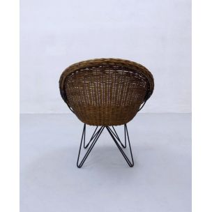 Vintage Basket wicker chair with hairpin metal legs 1950