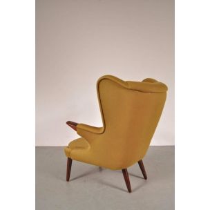 Gele vintage fauteuil 91 Papa Bear voor Skipper Mobler in rozenhout 1960