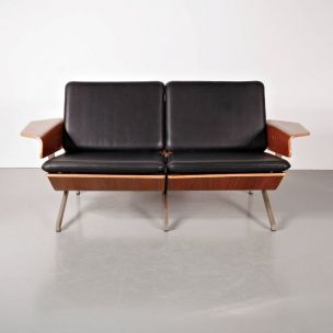 Vintage model FM50 sofa for Pastoe in black leather and plywood 1960