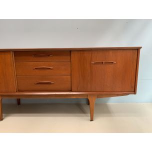 Vintage sideboard for Yentique in teakwood 1960