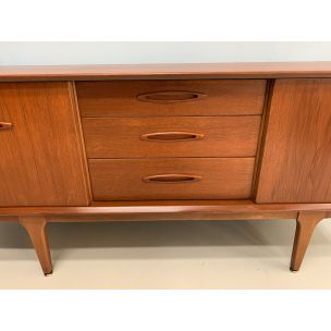 Vintage sideboard for Yentique in teakwood 1960