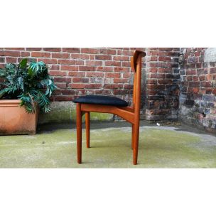 Set of 5 vintage scandinavian chairs in teak 1960