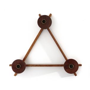 Vintage de teca e suporte de vela triangular de latão por Anri Form, 1960