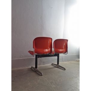 Set of 2 vintage chairs in orange plastic and steel 1970