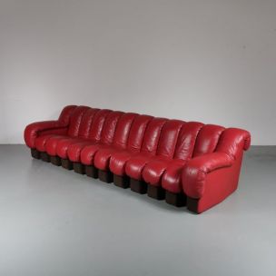 Vintage De Sede DS-600 Sofa in Red Leather 1960