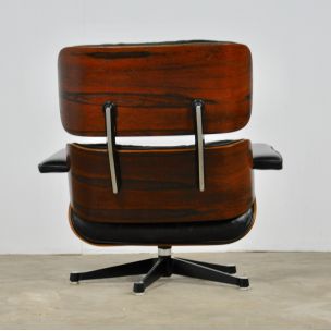 Vintage armchair by Charles & Ray Eames For Herman Miller 1970s