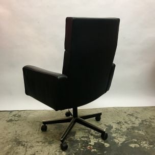 Vintage armchair Vincent Cafiero in black leather for Knoll 1970