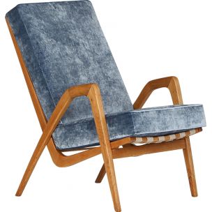 Vintage-Sessel aus Eiche und blauem Samt, Tschechoslowakei 1950