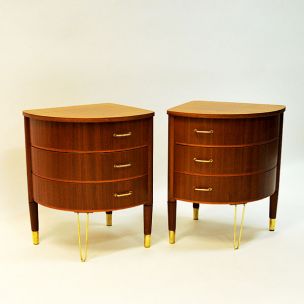 Pair of vintage roundshaped tables in mahogany 1950s