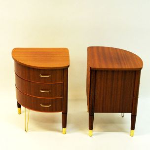Pair of vintage roundshaped tables in mahogany 1950s