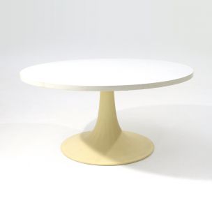 Round vintage tulip coffee table in wood and laminate by Grosfillex, 1960