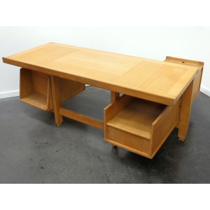 Large vintage oakwood desk, GUILLERME & CHAMBRON - 1960s