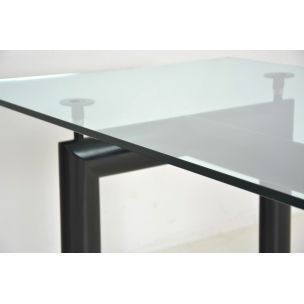 Table vintage LC6 pour Cassina en métal noir et verre 1990