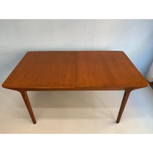 Vintage table for Mcintosh in teakwood 1960