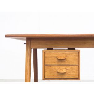 Vintage extendable desk Model C35 teak and oak by Poul M. Volther