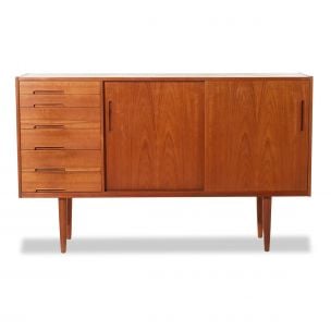 Commode en teck vintage par Nils Jonsson 1960