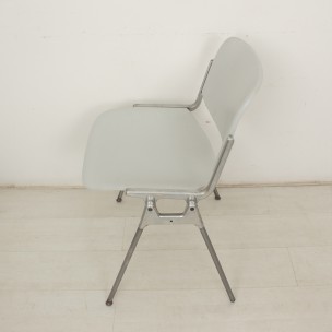 Pair of white Castelli chairs, Giancarlo PIRETTI - 1970s