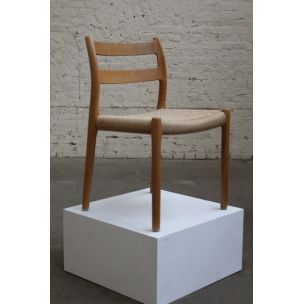Suite de 4 chaises vintage scandinaves modèle 84 pour Moller en bois et corde
