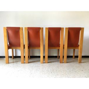 Suite de 4 chaises vintage françaises pour Maison Regain en orme et cuir 1980