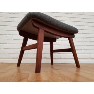 Vintage lounge chair & ottoman by Henry Walter Klein for Bramin, Danish 60s