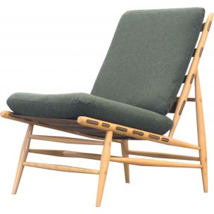 Vintage armchair Model 427 in beech wood by Lucien Randolph Ercolani