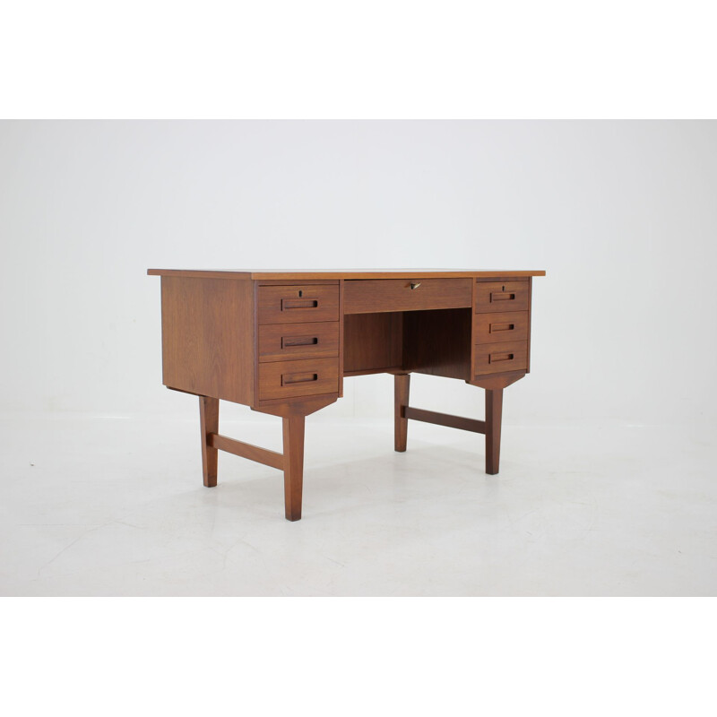 Vintage danish writing desk in teakwood 1960s