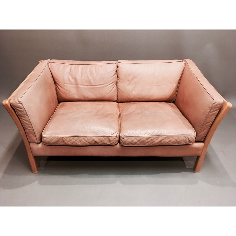 Scandinavian vintage sofa in beige leather and pine 1970