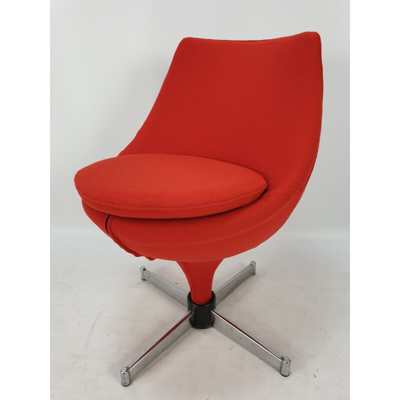 Vintage Polaris armchair by Pierre Guariche for Meurop 1963